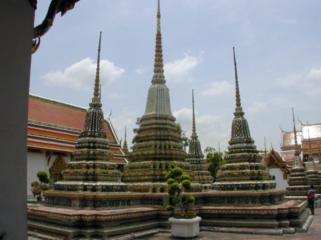 picture094.jpg